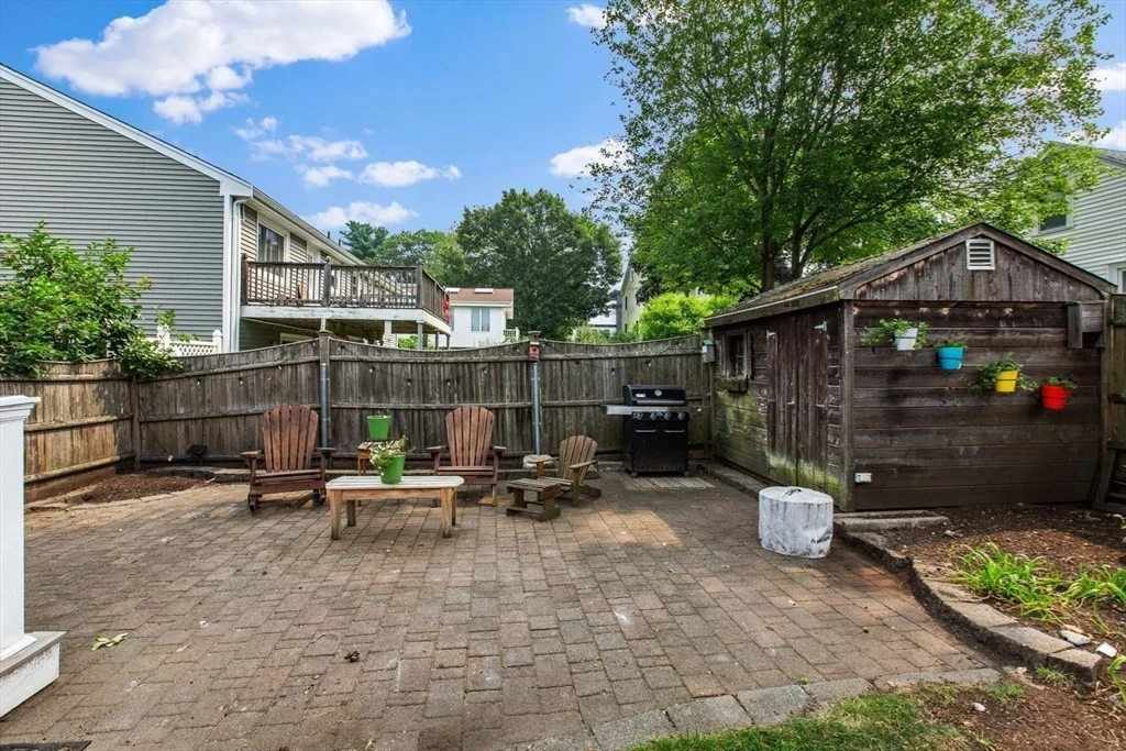 Photo of 100 Dow Ave
