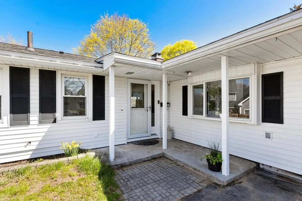 Photo of 52 Coolidge Rd