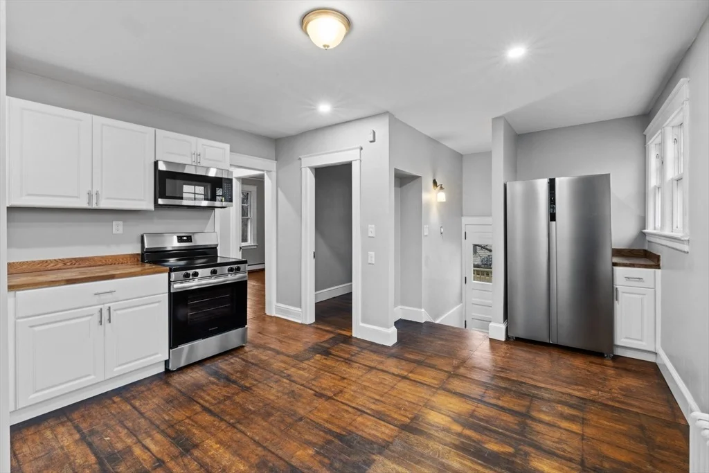 Photo of 46 Sherman Ln