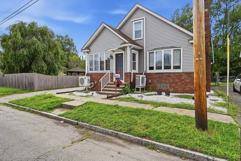 Photo of 64 Stewart St