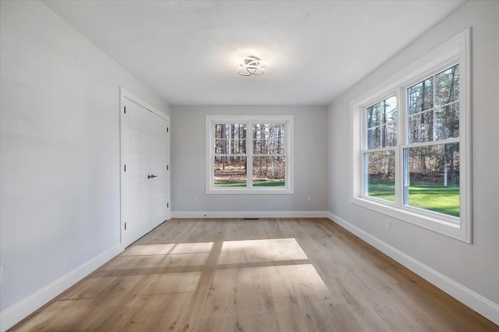 Photo of 170 Ln 8