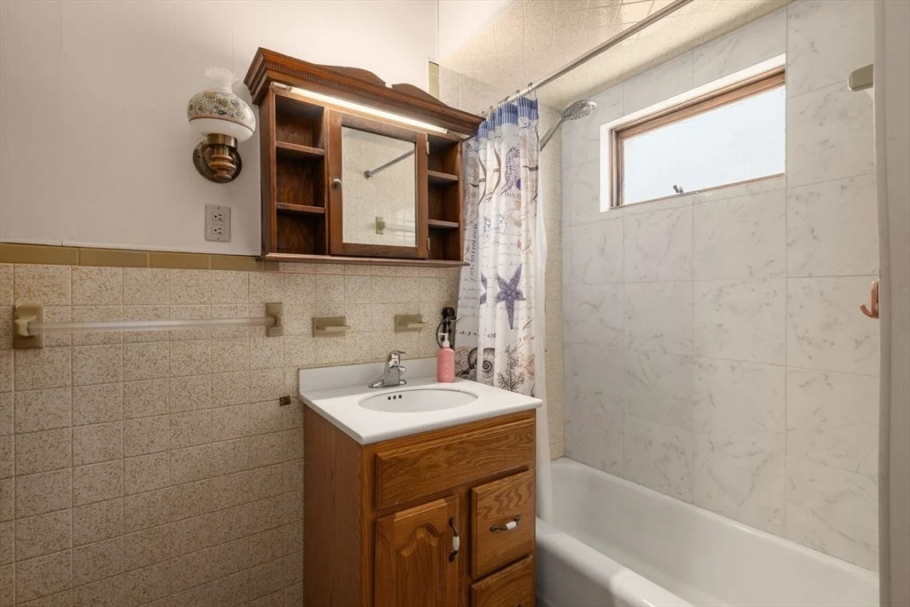 Photo of 31 Everett Ave