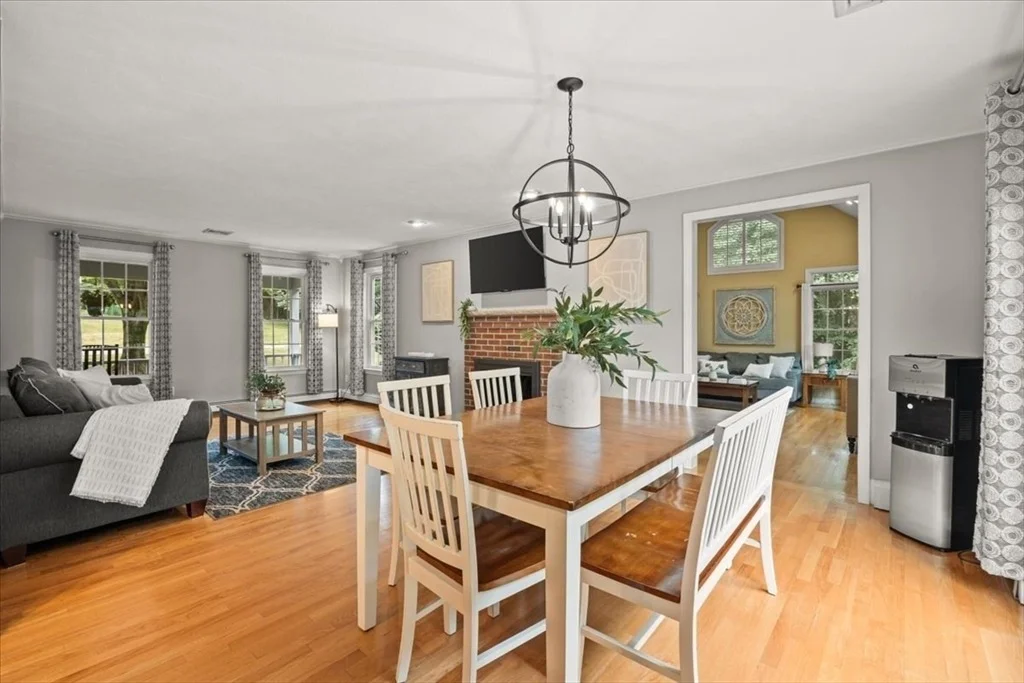 Photo of 130 Deer Hollow Trail