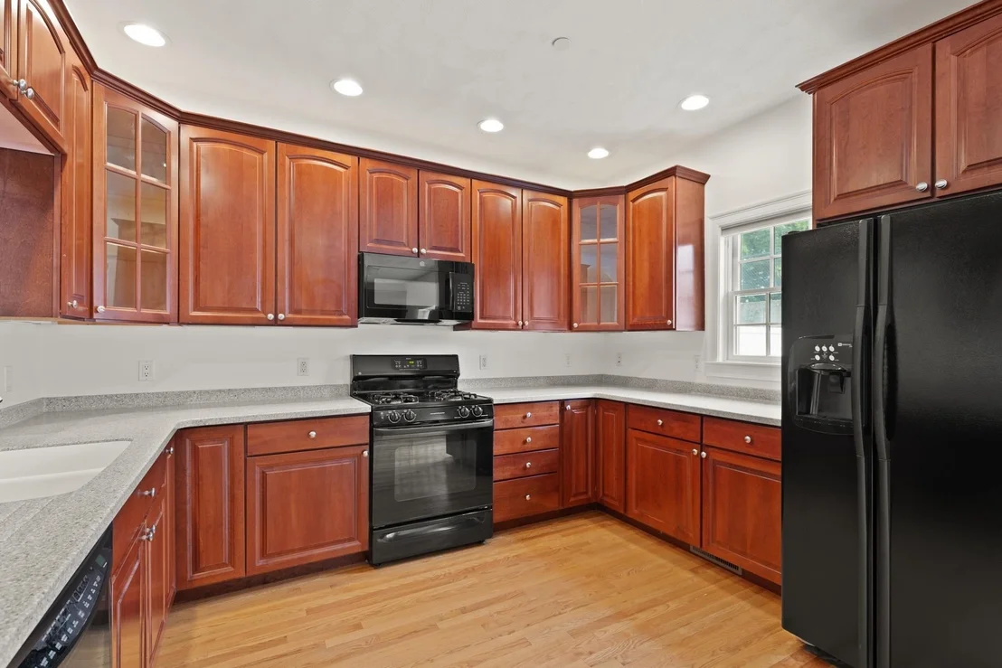 Photo of Unit 8 at 8 Dansreau Place