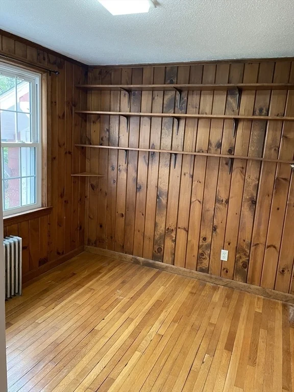 Photo of 314 Mackenzie Ave