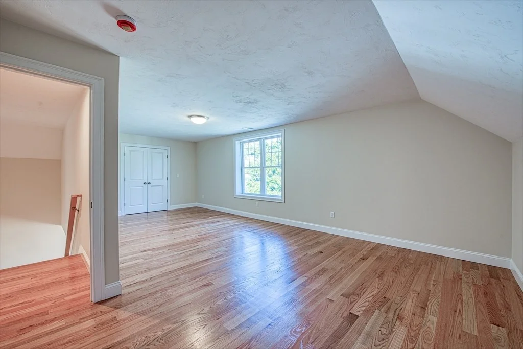 Photo of 566 Freelove St