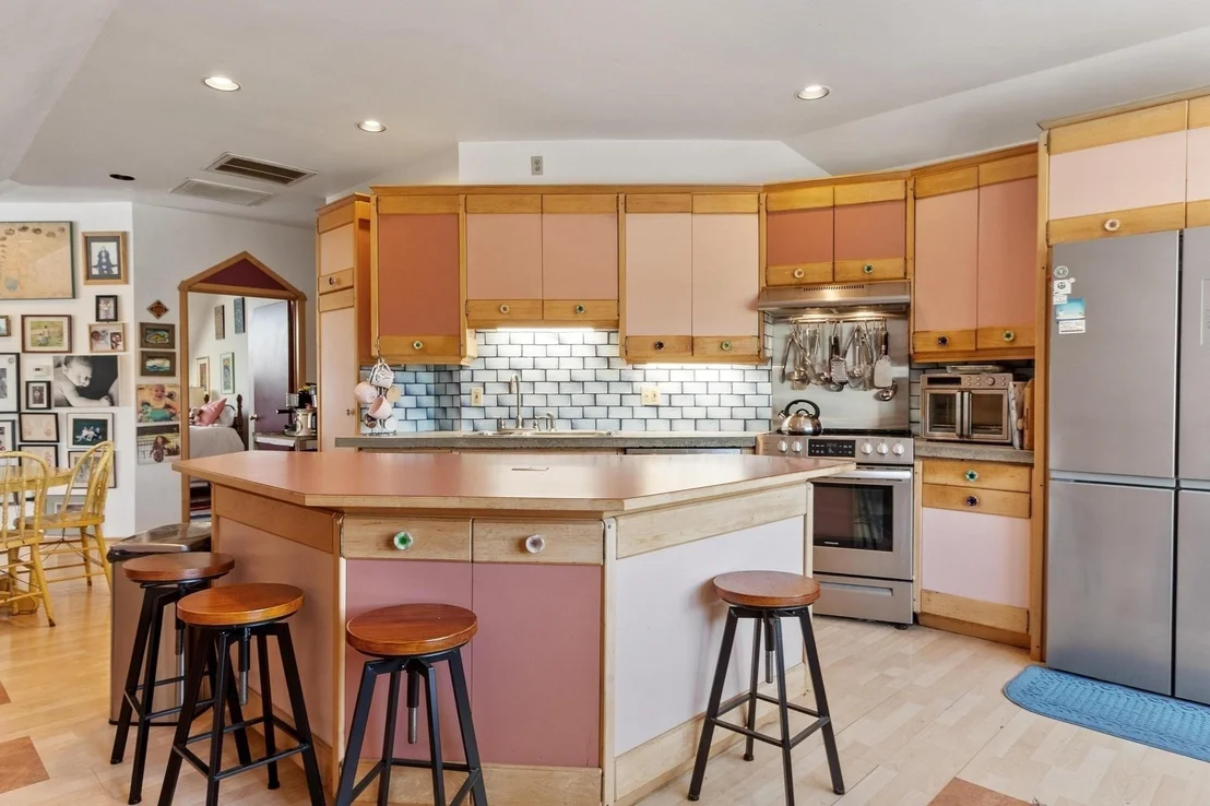 Photo of 14 Travers St