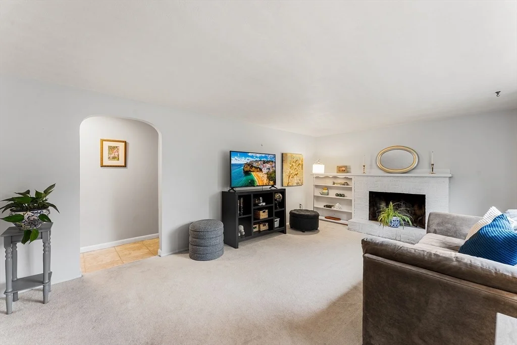 Photo of 65 Janet Cir