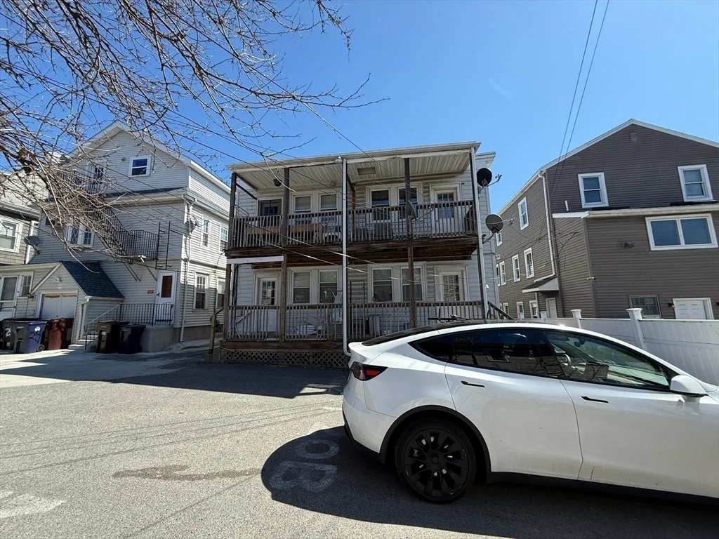 Photo of Unit B at 20 Ferry St