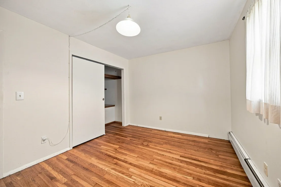 Photo of 40 Lake St.