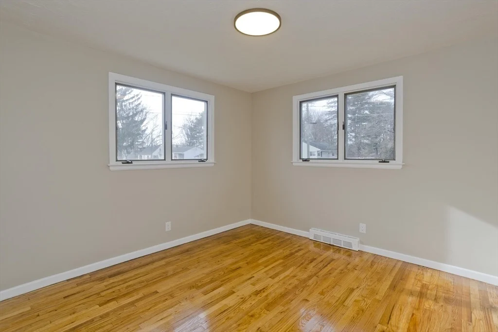 Photo of 2 Pearl St Ext