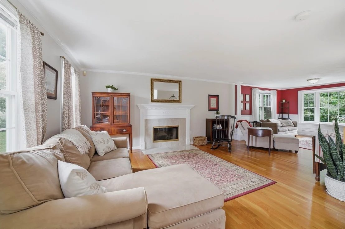 Photo of 72 Palomino Dr