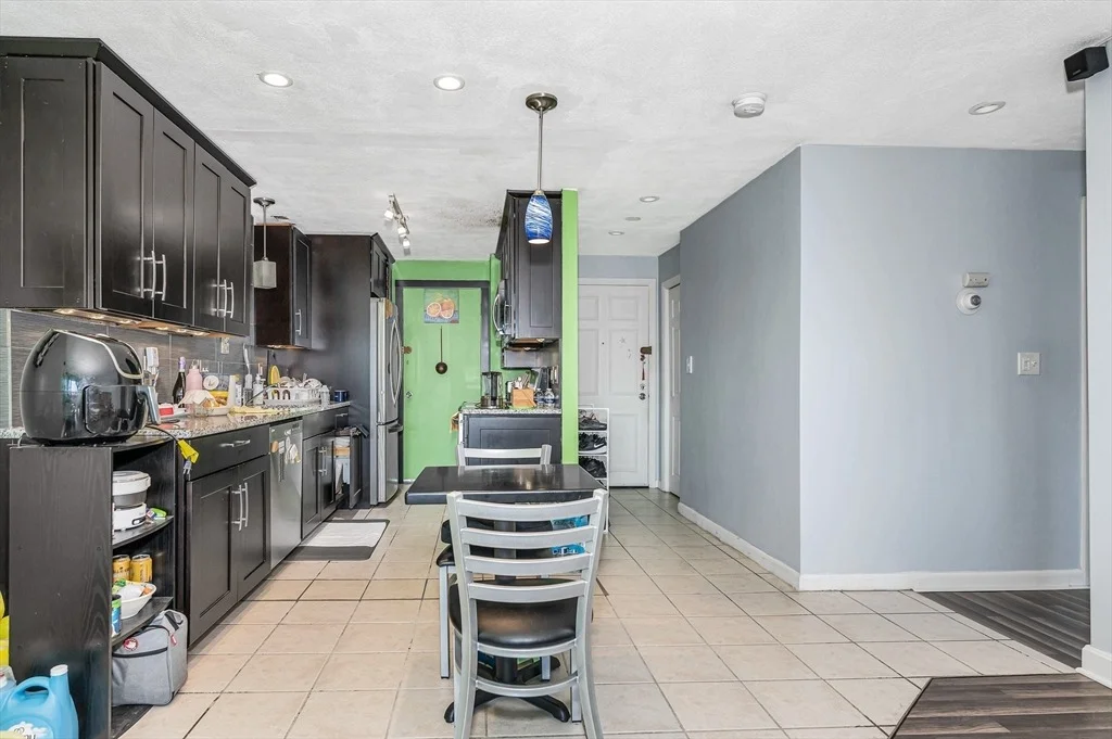 Photo of Unit 21 at 300 Governor Drive