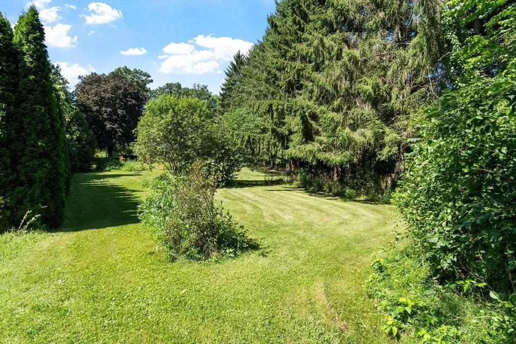 Photo of 19 Rowley Hill Rd