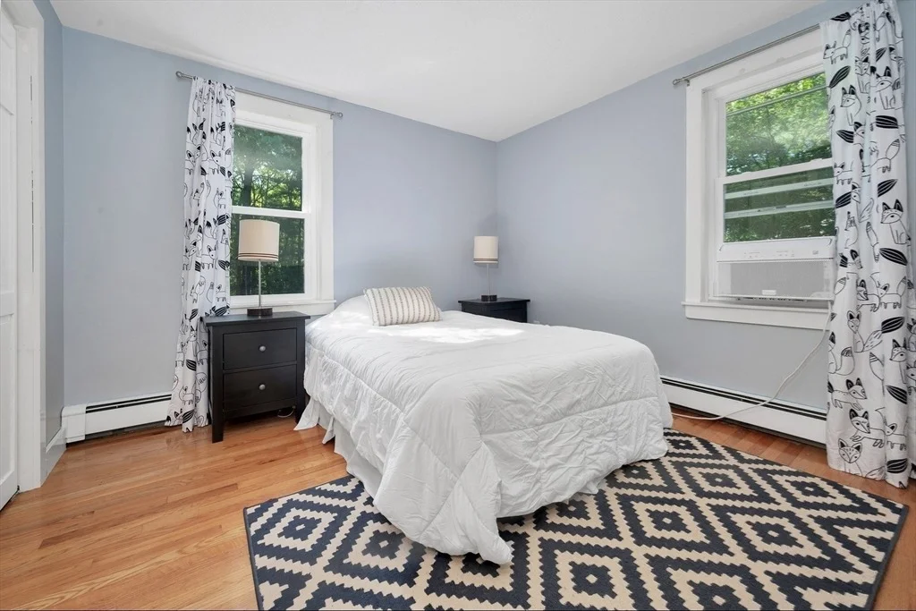 Photo of 96 Bay State Cir