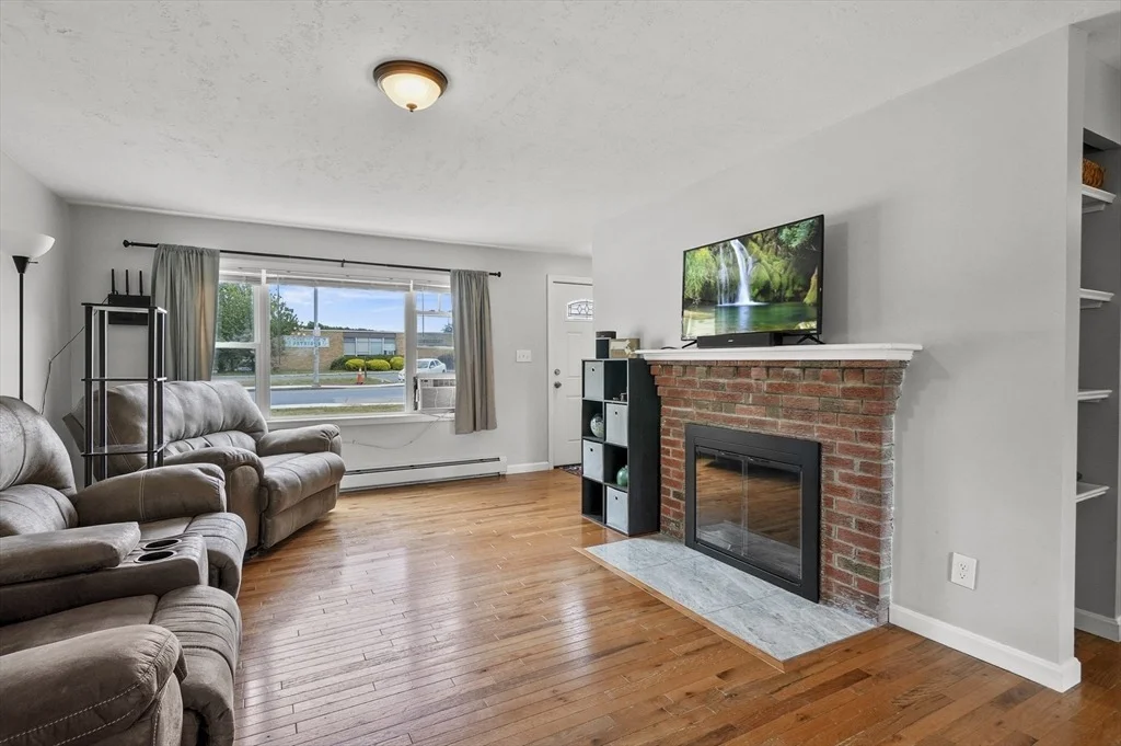 Photo of 184 Burncoat Street