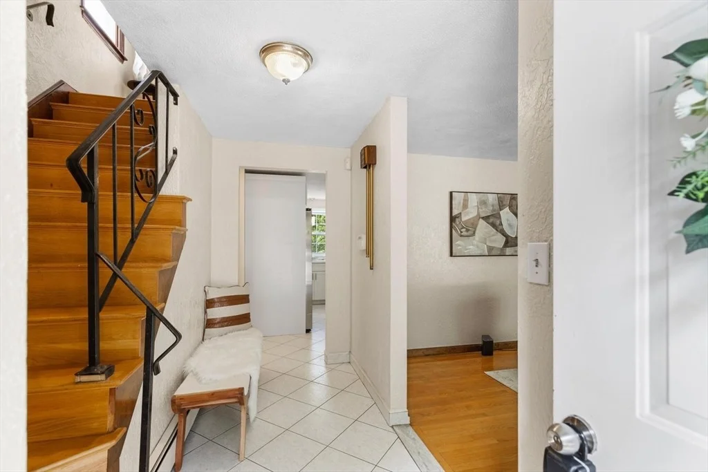 Photo of 70 Crescent Lane