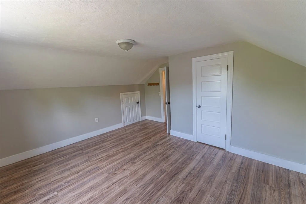 Photo of 152 Southbridge Rd
