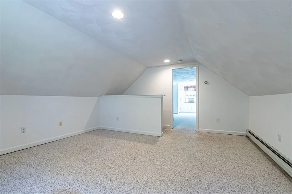 Photo of 21 Wentworth Dr