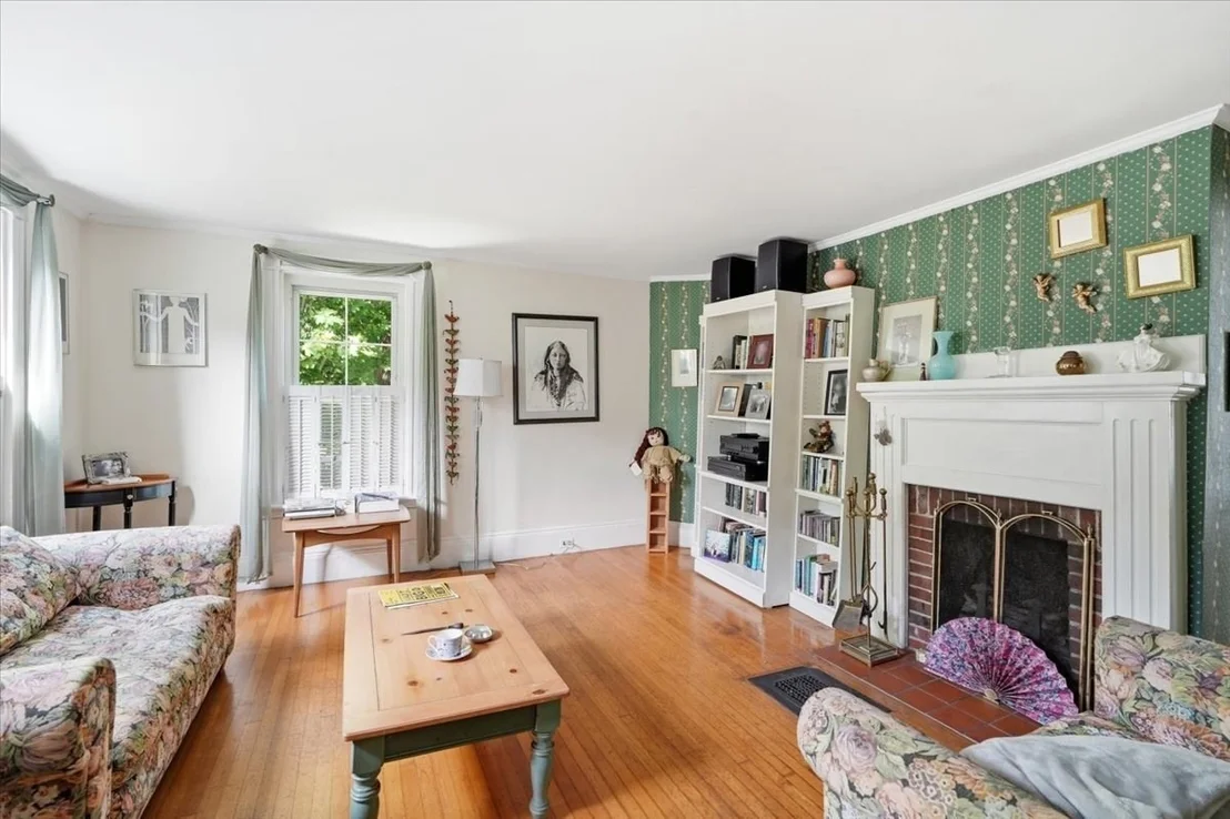 Photo of 45 Summer Street