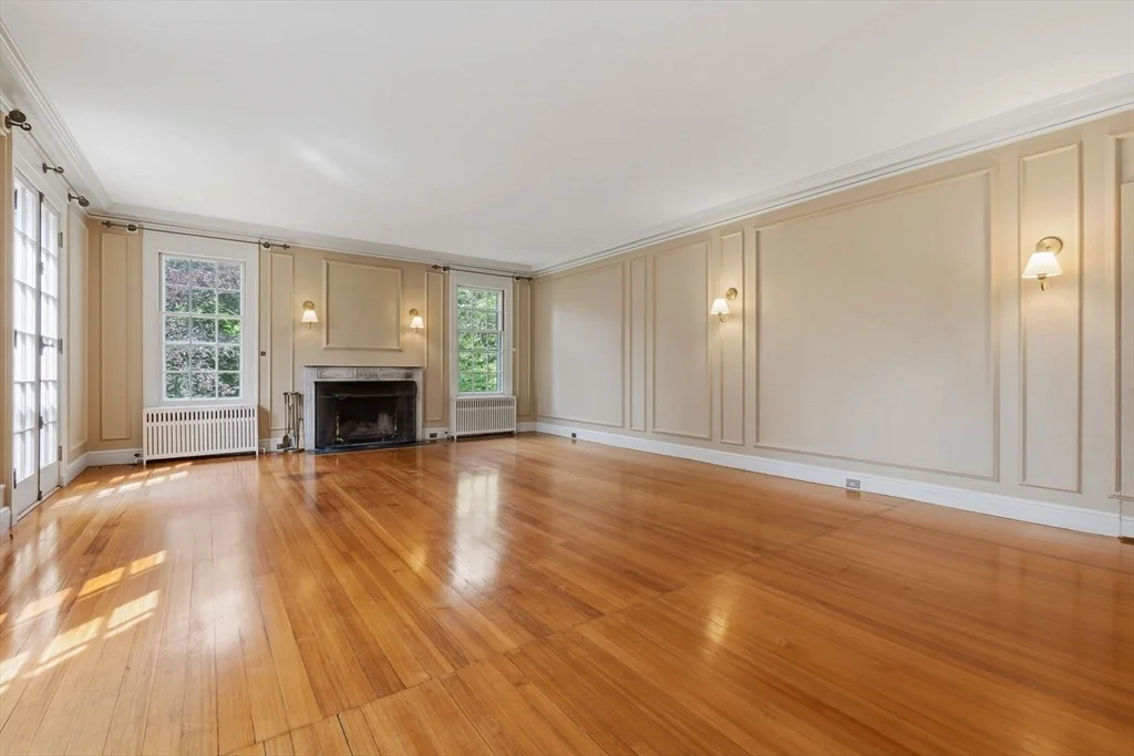 Photo of 852 Hale St