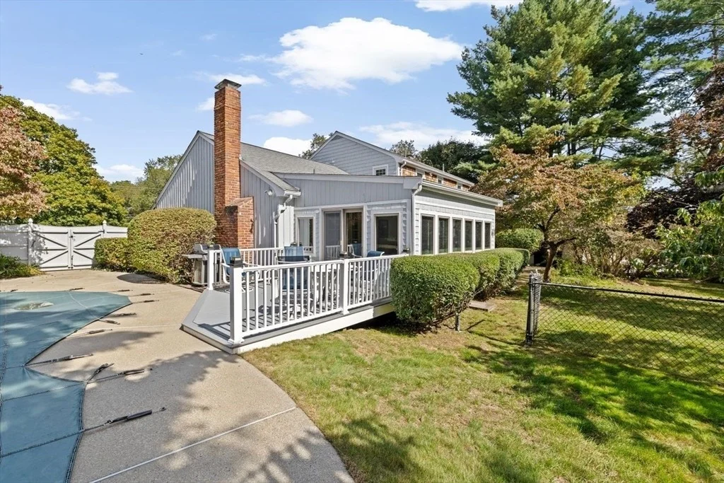 Photo of 28 Riverside Drive