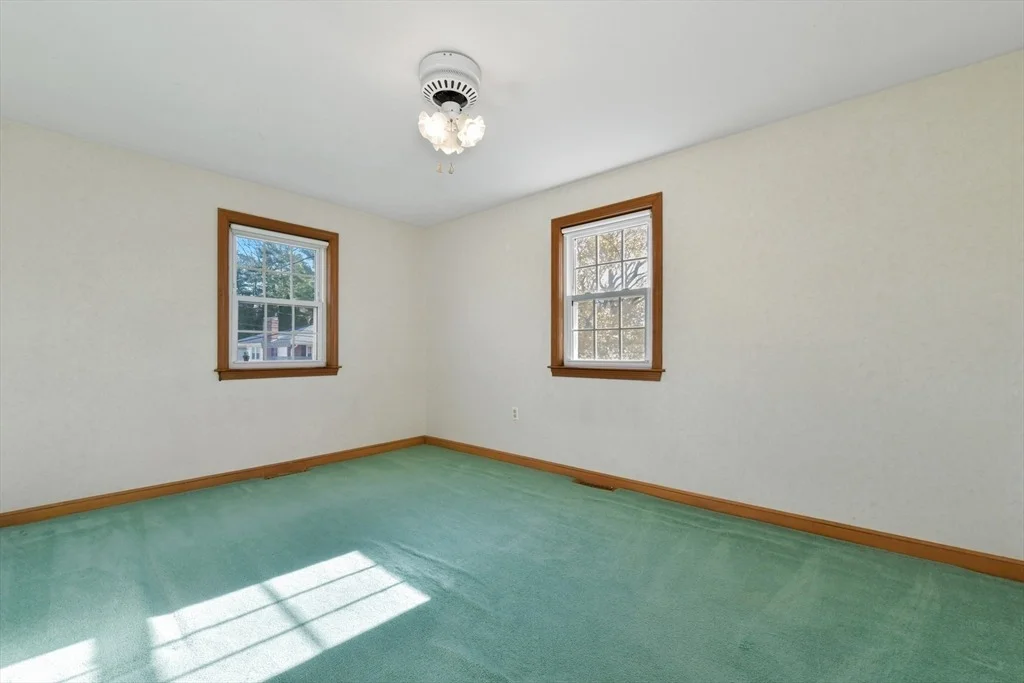 Photo of 72 Stivaletta Dr
