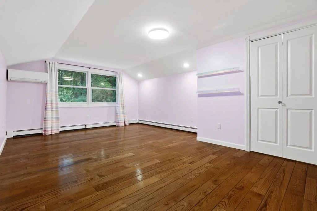 Photo of 5 Locust St