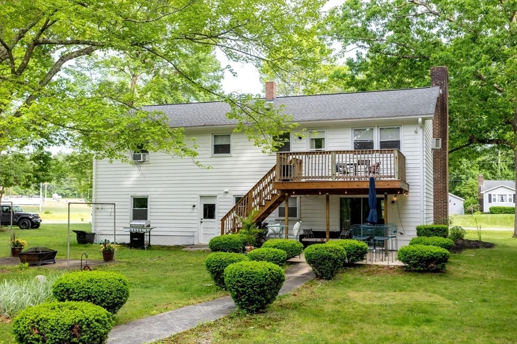 Photo of 32 Alvirne Dr