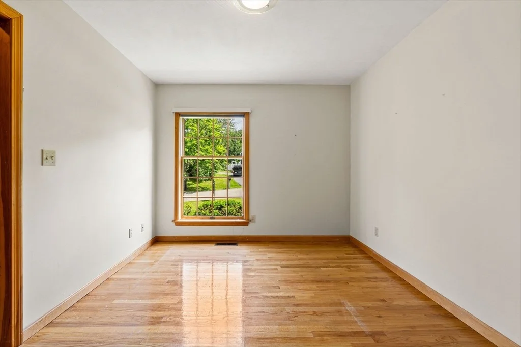 Photo of 33 Coventry Lane