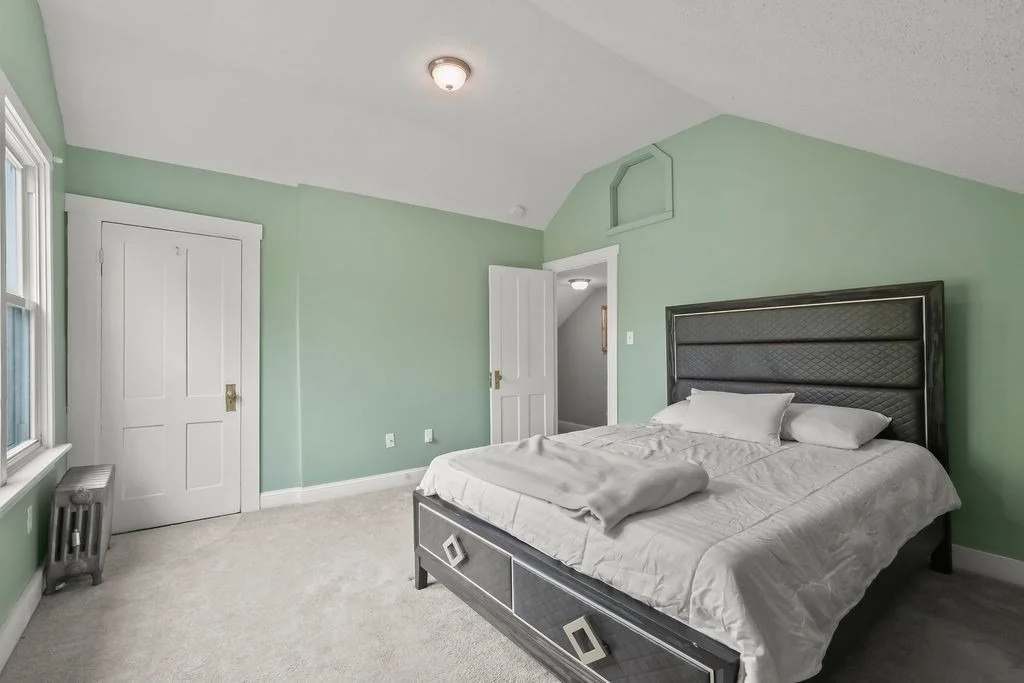 Photo of 26 Bacon Sq