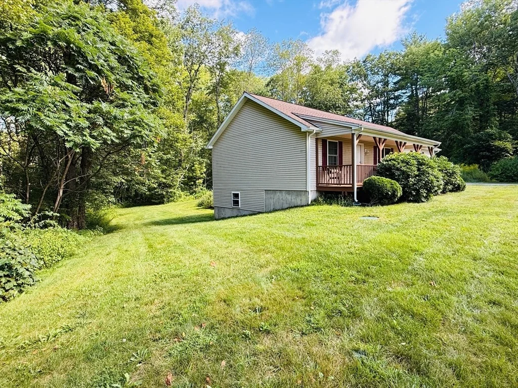 Photo of 330 Root Rd