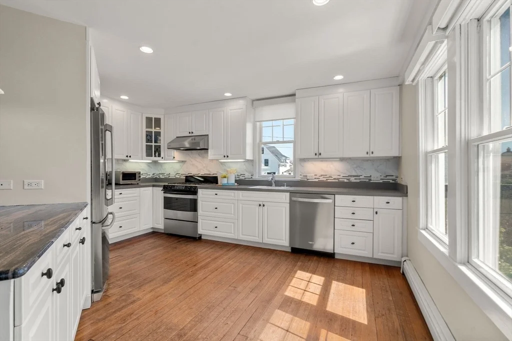 Photo of 64 Ashburton Ave