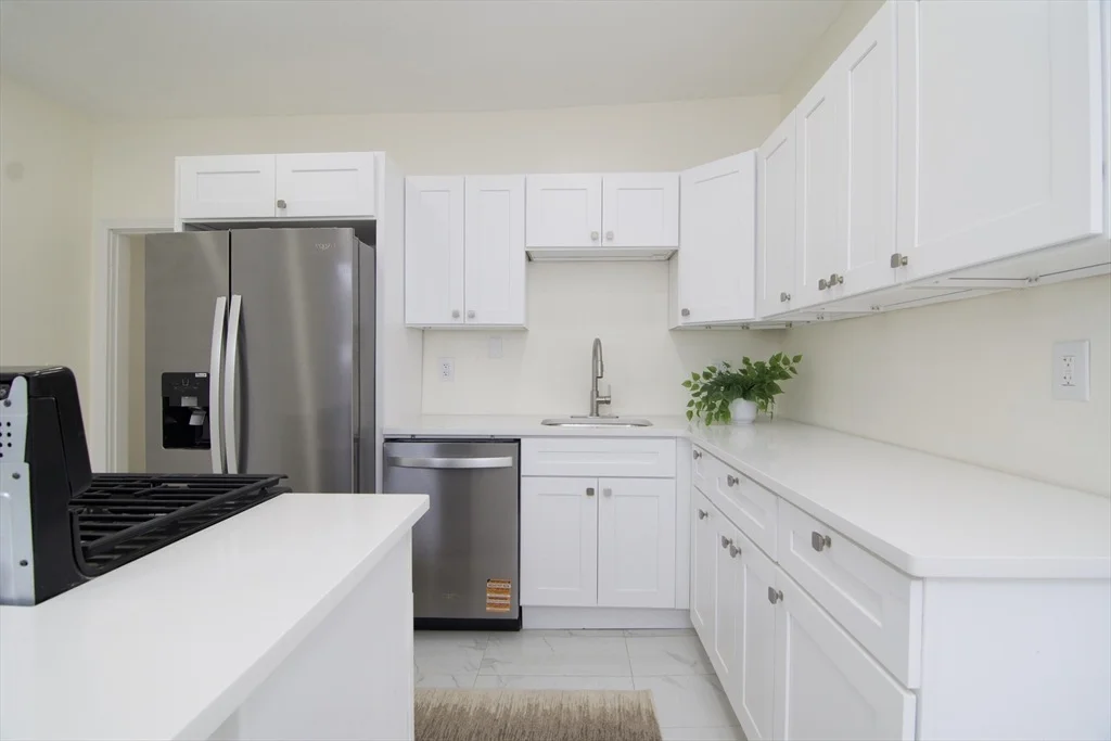 Photo of 74 Kenwood Park