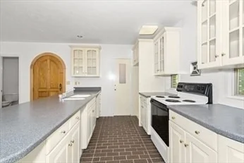 Photo of 697 Lower Rd