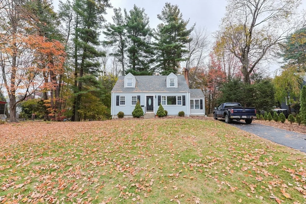 Photo of 66 Oak St