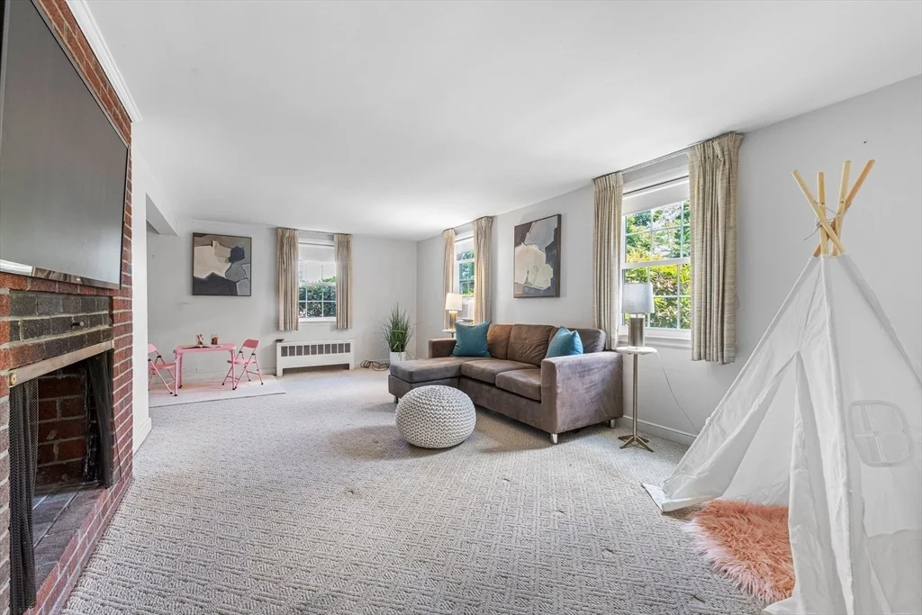 Photo of 38 Robinhood Rd