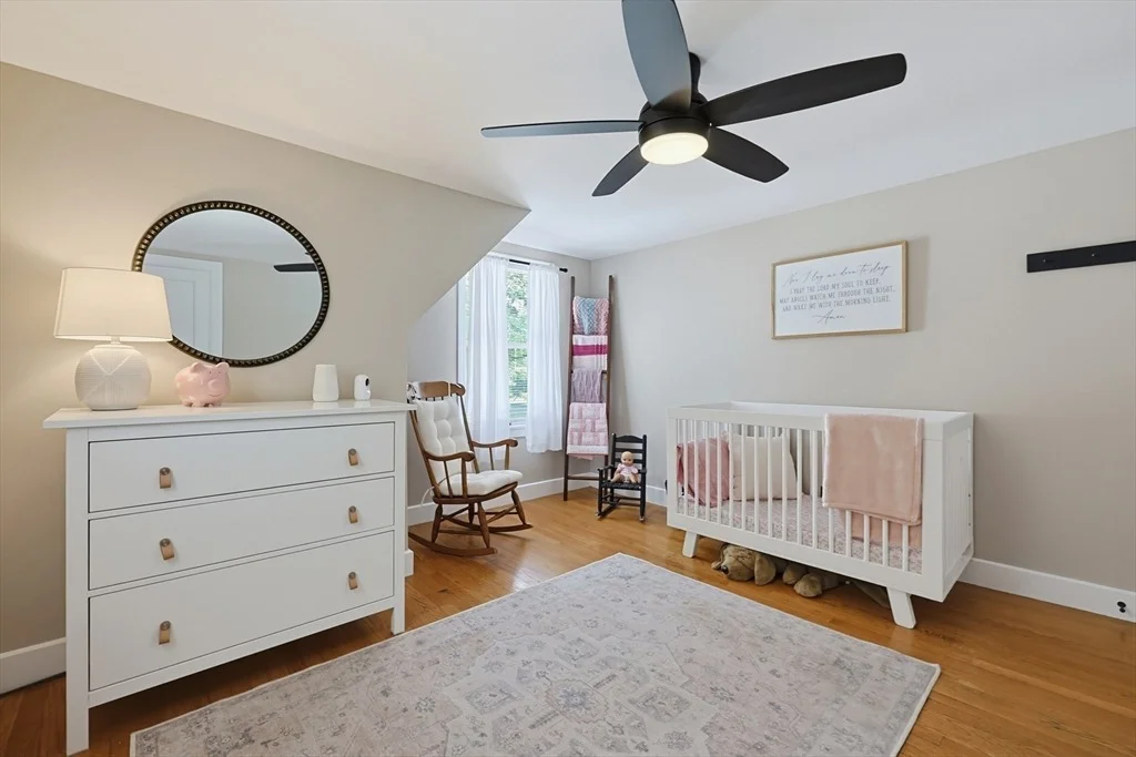 Photo of 4 Loring St