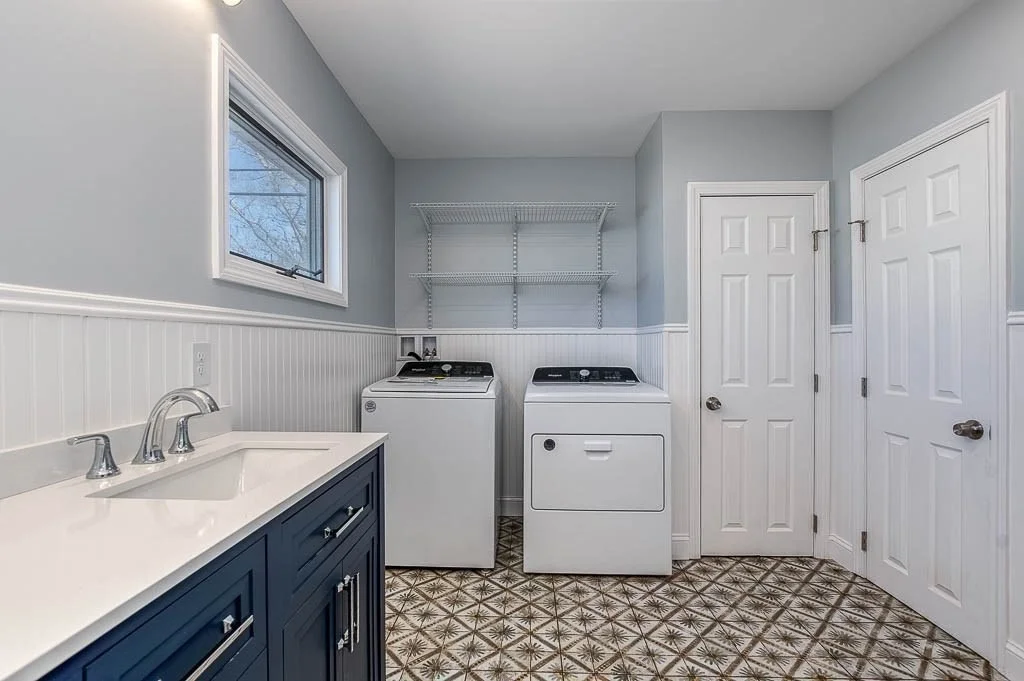 Photo of 43 Shore Ave