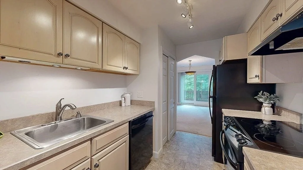 Photo of Unit 33 at 33 Cobblestone Lane