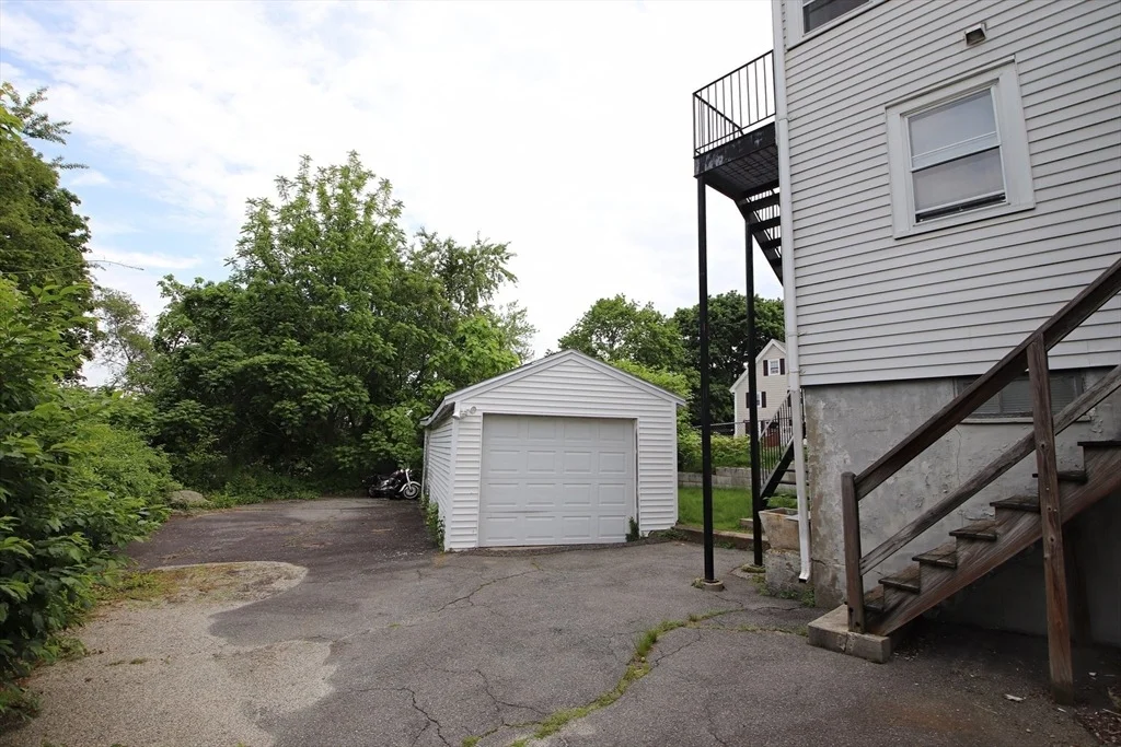 Photo of 62 Western Ave.