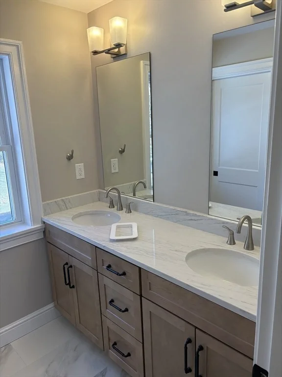 Photo of 29 Range Ave