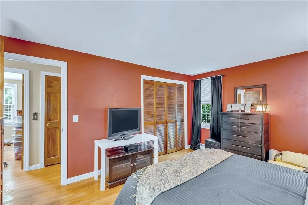 Photo of 171 Timberlane Dr