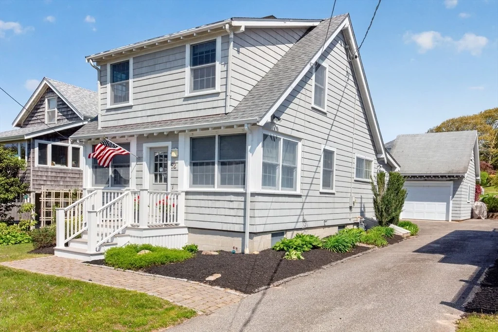 Photo of 52 Circuit Ave