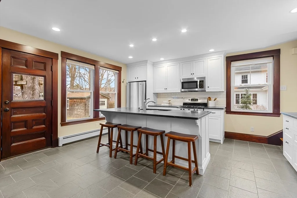Photo of 25 Bradford St