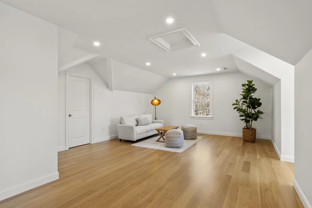 Photo of 1 Tuttle Lane