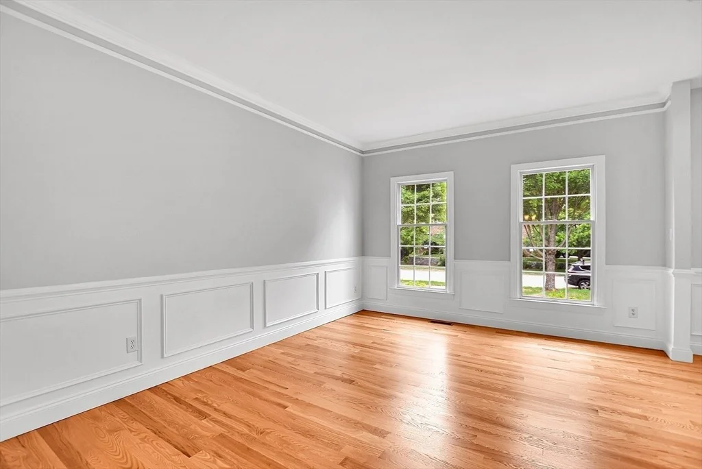 Photo of 7 Whitehall Way
