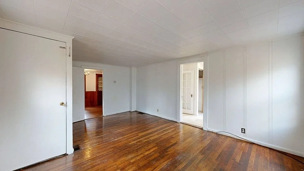 Photo of 450 Mount Wayte Ave