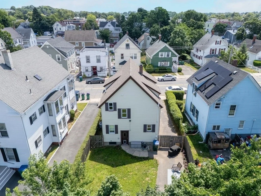 Photo of 129 Maple Street