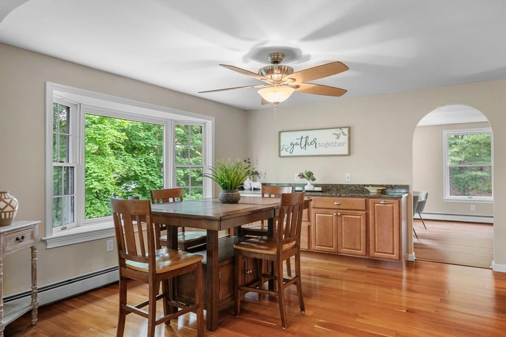 Photo of 10 Grandview Rd